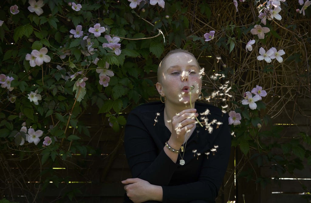 Cornelia har fået strålebehandling