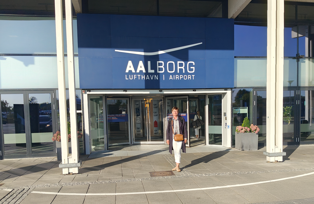 Marianne Foran Lufthavnen Redigeret
